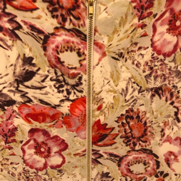 Just Taylor Women's Floral-Print Fit & Flare Dress with Pockets - Picture 6 of 6